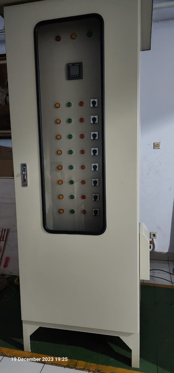 PUMP-MOTORS-CONTROL-PANEL2
