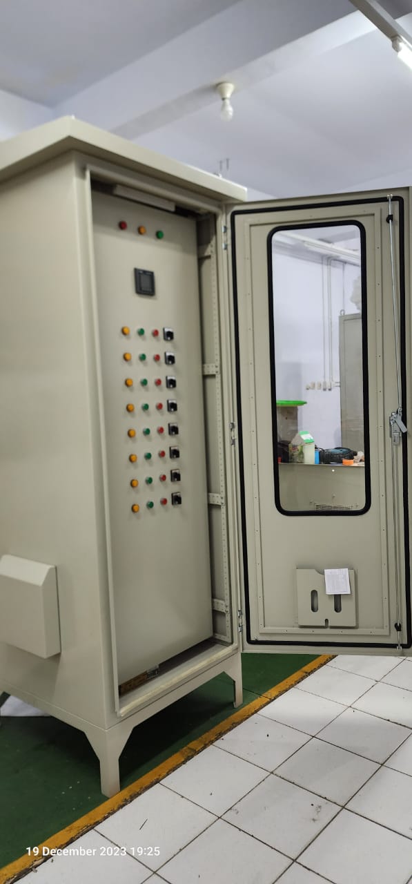 PUMP-MOTORS-CONTROL-PANEL1